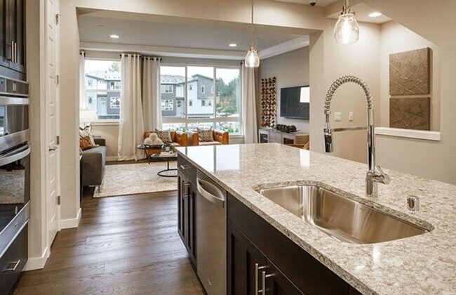 Building Photo - Modern Air Conditioned 3 bedroom in Bothell