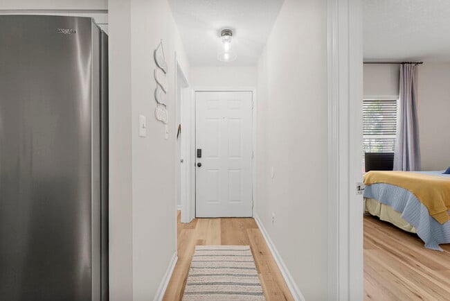 Building Photo - 200 Sandestin Ln