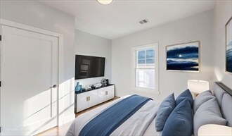 Building Photo - 24 Alfred St