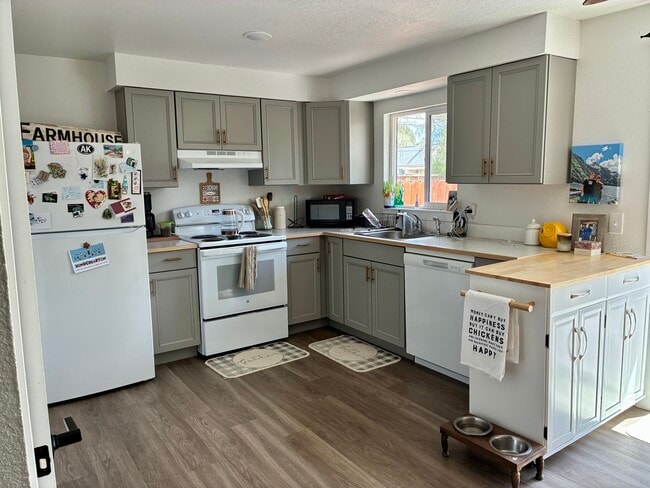 Building Photo - Owyhee St