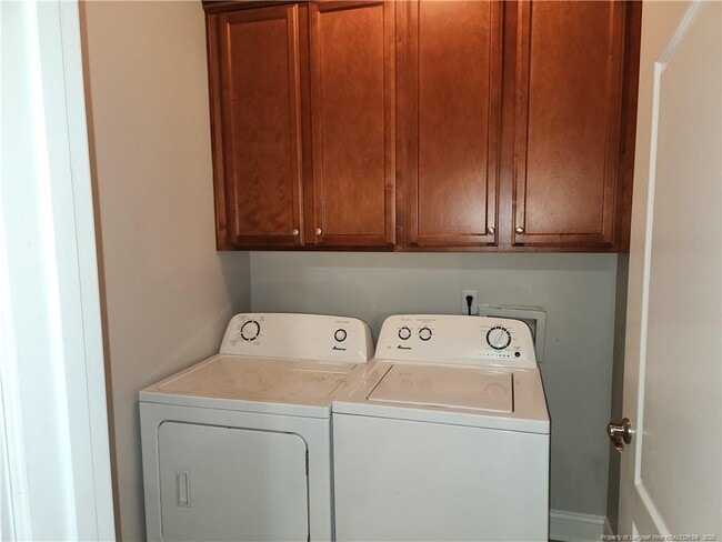 Building Photo - 821 Astron Ln