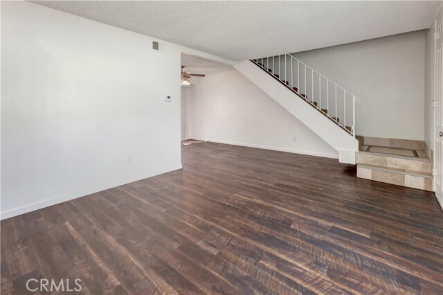 Building Photo - 24511 Alta Vista Dr