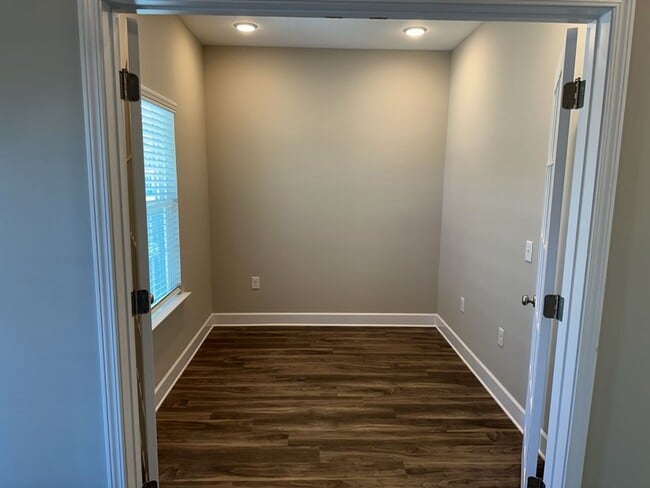 Building Photo - 35 Sweet Grass Ln