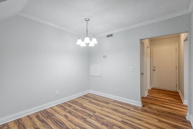Building Photo - 6876 Beulah Dr