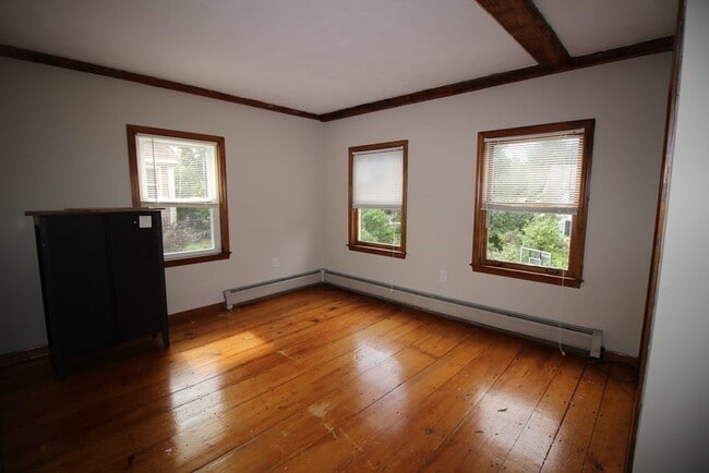 Building Photo - 27 Andover Rd