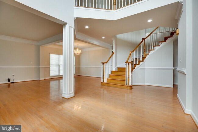 Building Photo - 13646 Sweet Woodruff Ln