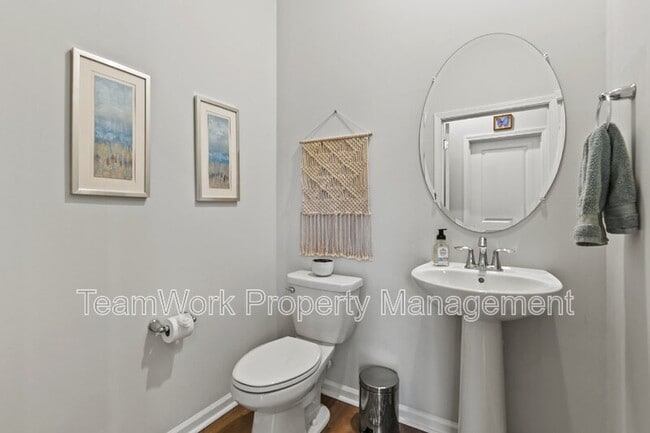 Building Photo - 306 Spindlewood Wy