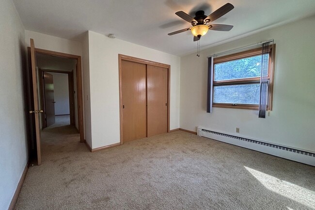 Building Photo - 2409 Fremont Ave