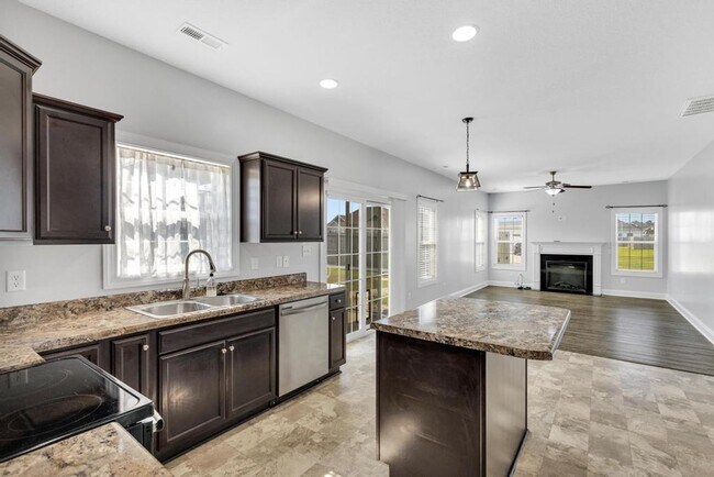 Building Photo - Sterling Farms Beauty!