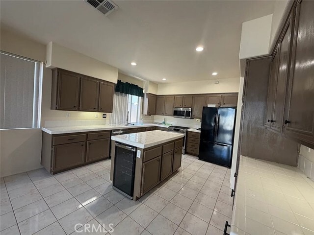 Building Photo - 1177 Acapulco Cir