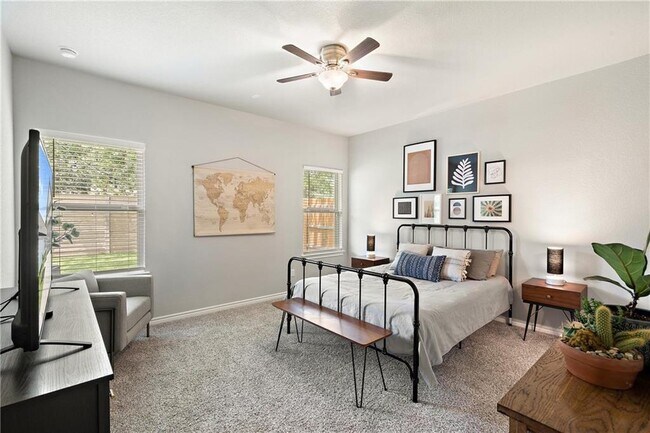 Building Photo - 205 Syrah Ct