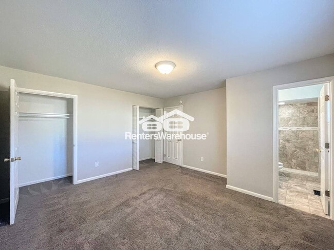 Building Photo - 712 Houdon Ln