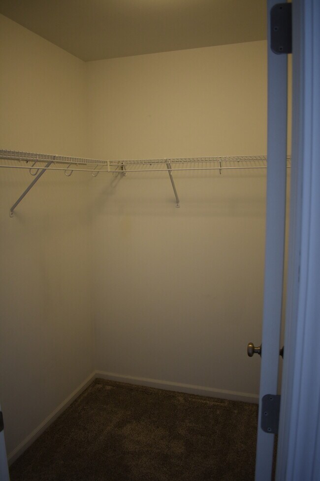 Building Photo - 5294 Platinum Dr