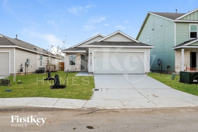 Building Photo - 10407 McClintock Dr