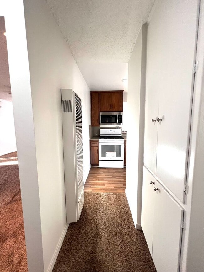 Building Photo - Private Back House with single garage & yard