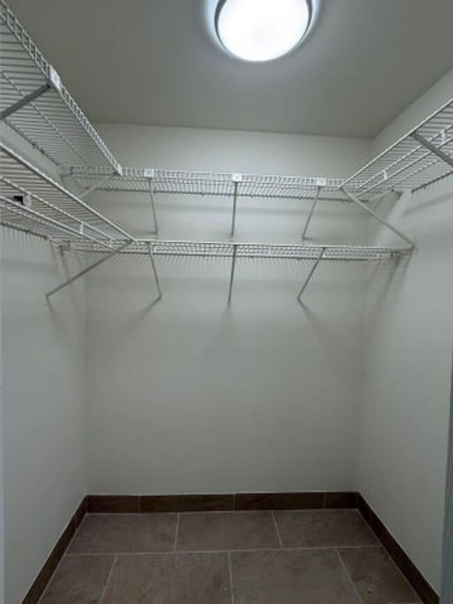 Building Photo - 20834 Sugarloaf Ln