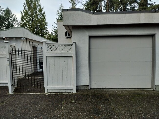 Building Photo - 25426 97th Pl S