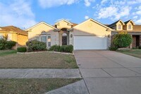 Building Photo - 6208 Claire Dr