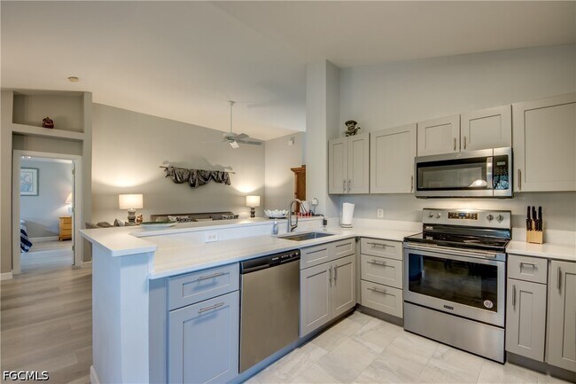 Building Photo - 15472 Admiralty Cir
