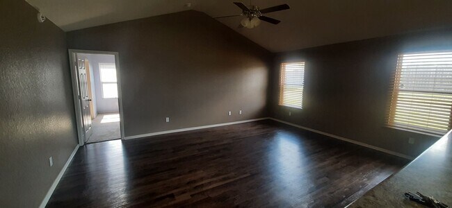 Building Photo - 26 Dunnaway Dr
