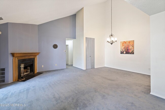 Building Photo - 2504 Lighthouse Ln