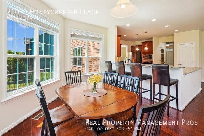 Building Photo - 21050 Honeycreeper Pl