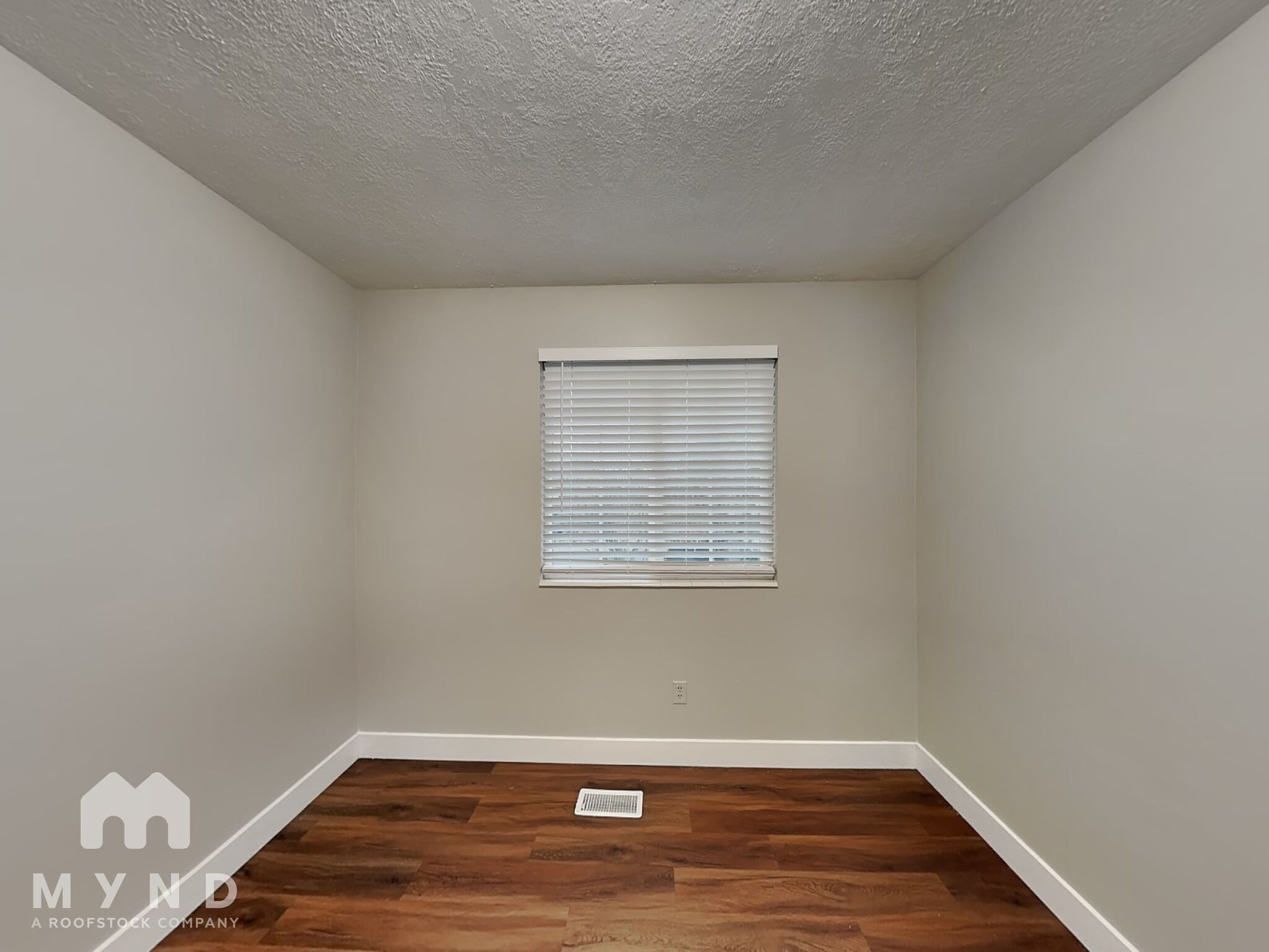 Building Photo - 4990 Muirkirk Rd