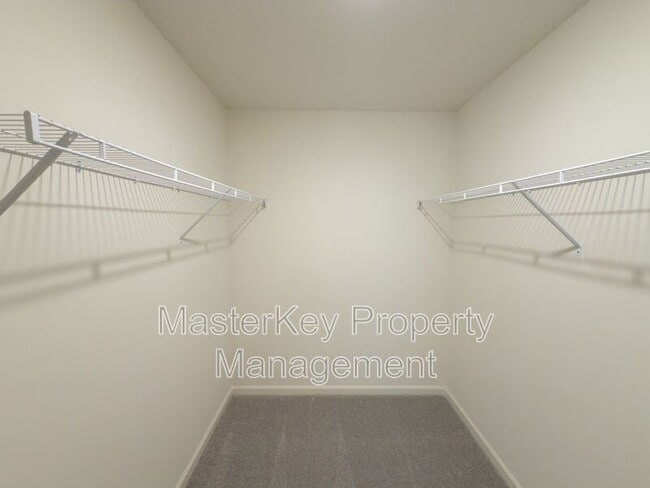 Building Photo - 129 N Chubb Rdg