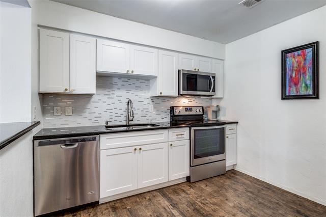 Building Photo - 5740 Martel Ave