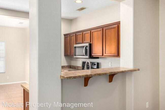 Building Photo - 3 br, 2 bath House - 644 W Oak Tree Lane