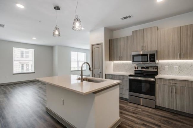 Building Photo - 2 bedroom in Dallas TX 75235