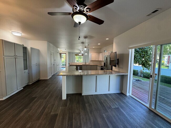 Building Photo - Open Concept 2 Story Home - Lacey