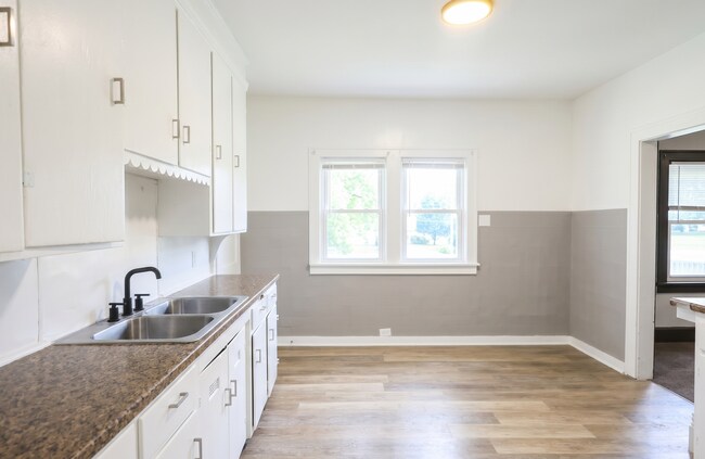 Building Photo - 13205 Horner Ave