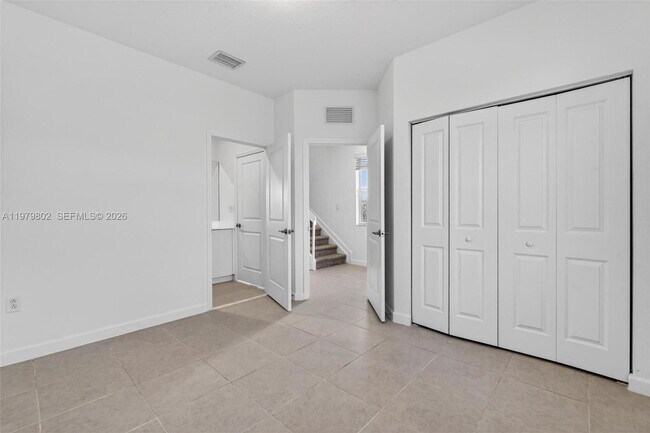 Building Photo - 2650 SE 29th St