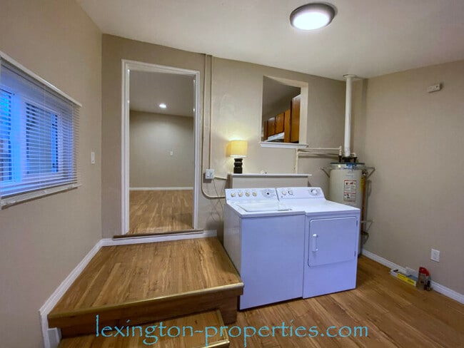 Building Photo - Beautifully Upgraded, 3BD/1BA Carmichael Home, off Fair Oaks Blvd!