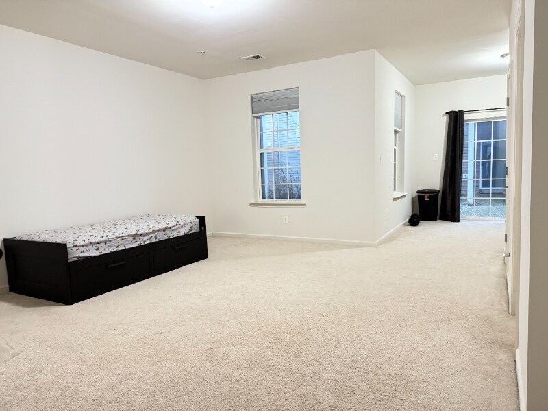 Building Photo - 7735 Dagny Wy