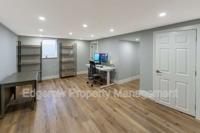 Building Photo - 7390 Lupine Ave