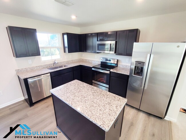 Building Photo - 4600 Black Drum Dr