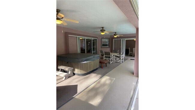 Building Photo - 662 Crystal Mist Ave