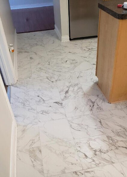 Building Photo - 9307 W Irving Park Rd