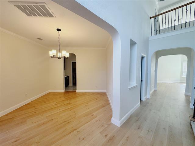 Building Photo - 8339 Davis Dr