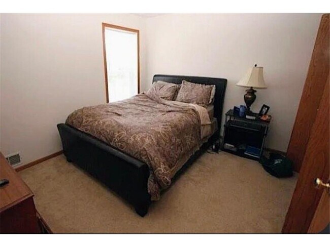 Building Photo - 15784 Flan Ct