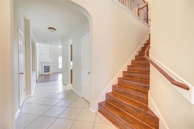 Building Photo - 5007 Jade Cove Ct