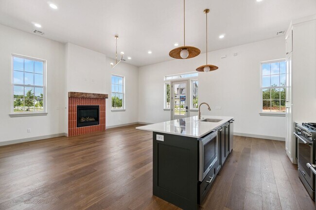 Building Photo - Natural Soul, Modern Flow, Your Boho Escape Awaits!