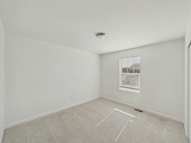 Building Photo - 24485 E Atlantic Dr