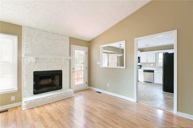 Building Photo - 1824 Geiberger Dr