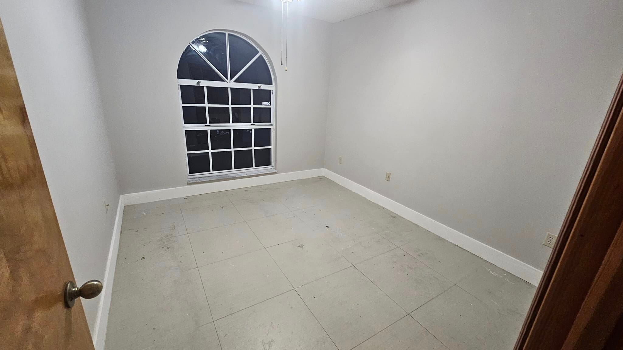 Building Photo - 5431 SW 143rd Ave