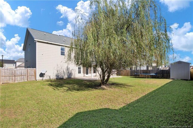 Building Photo - 313 Fountain Grove Dr