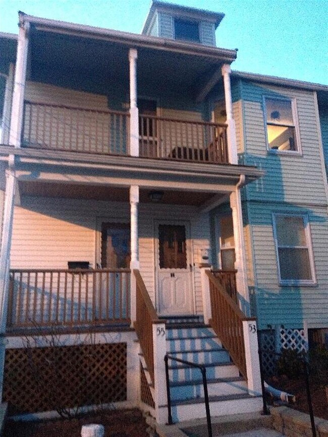 Building Photo - 55 Victoria St