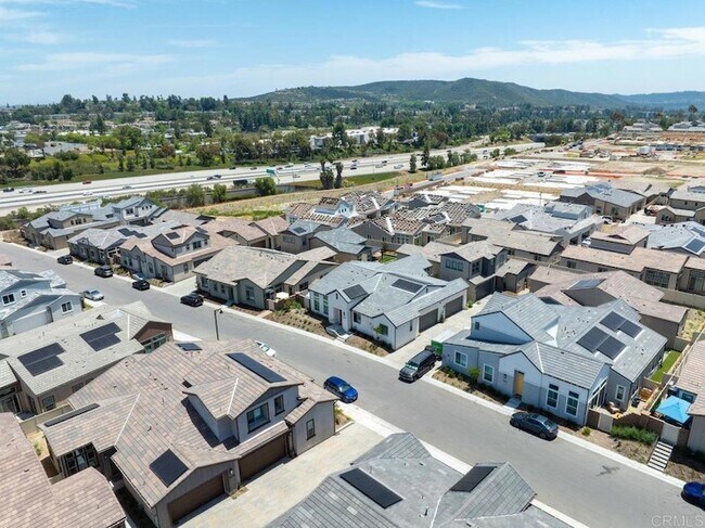 Building Photo - 12639 Elizabeth Wy